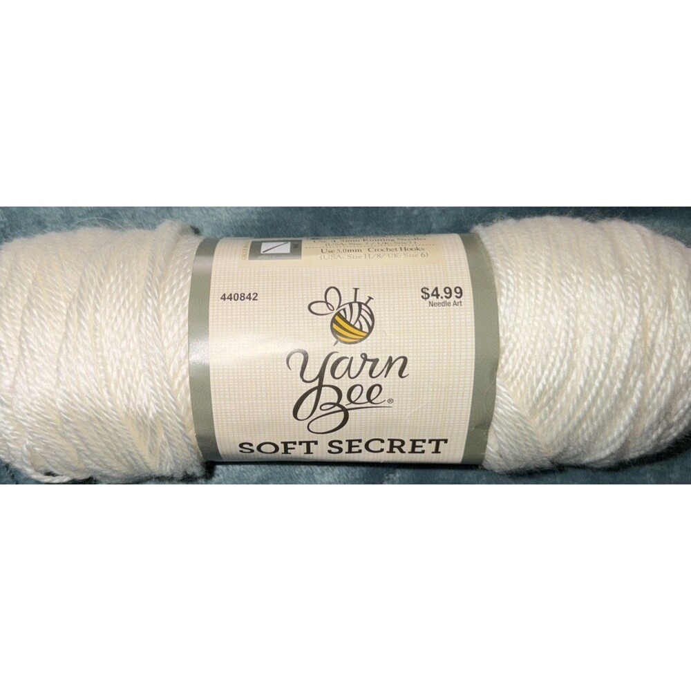 Yarn Bee Soft Secret White Yarn – 6 oz 300 yd Acrylic Skein
